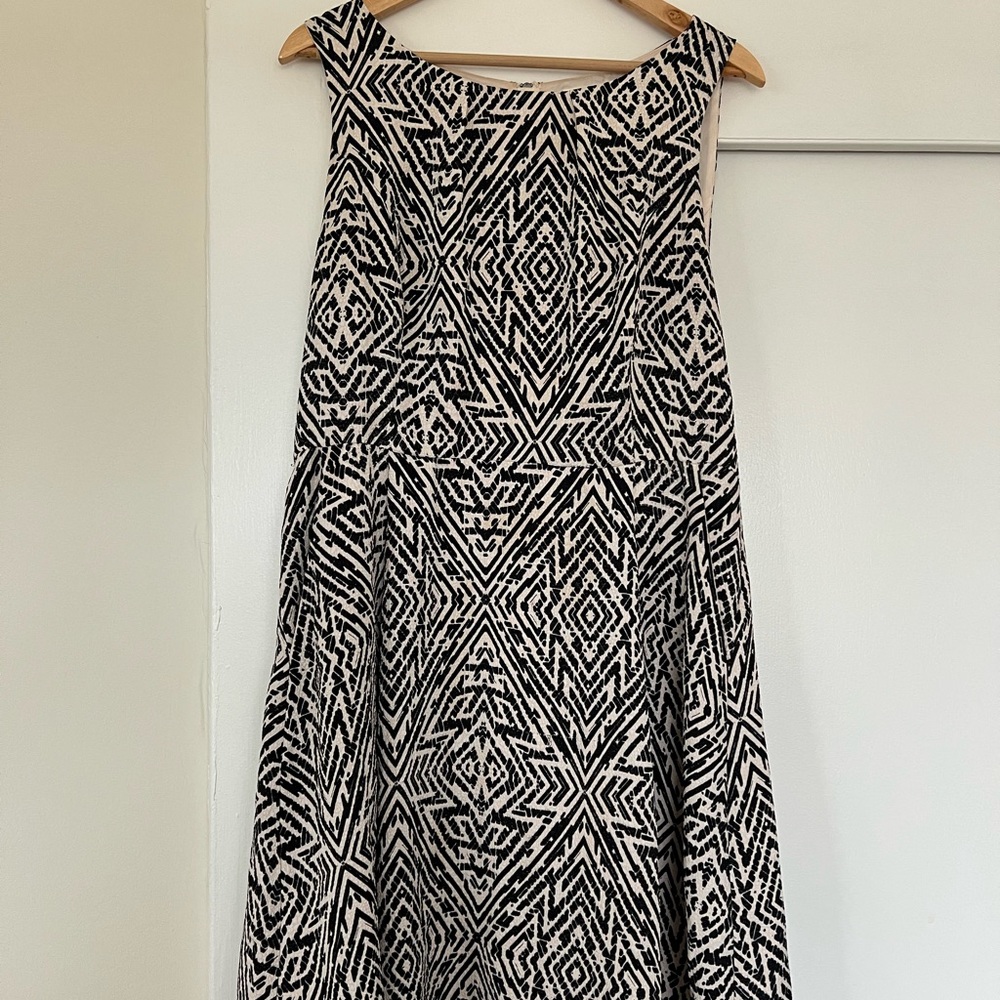 Maeve black and white knee length dress